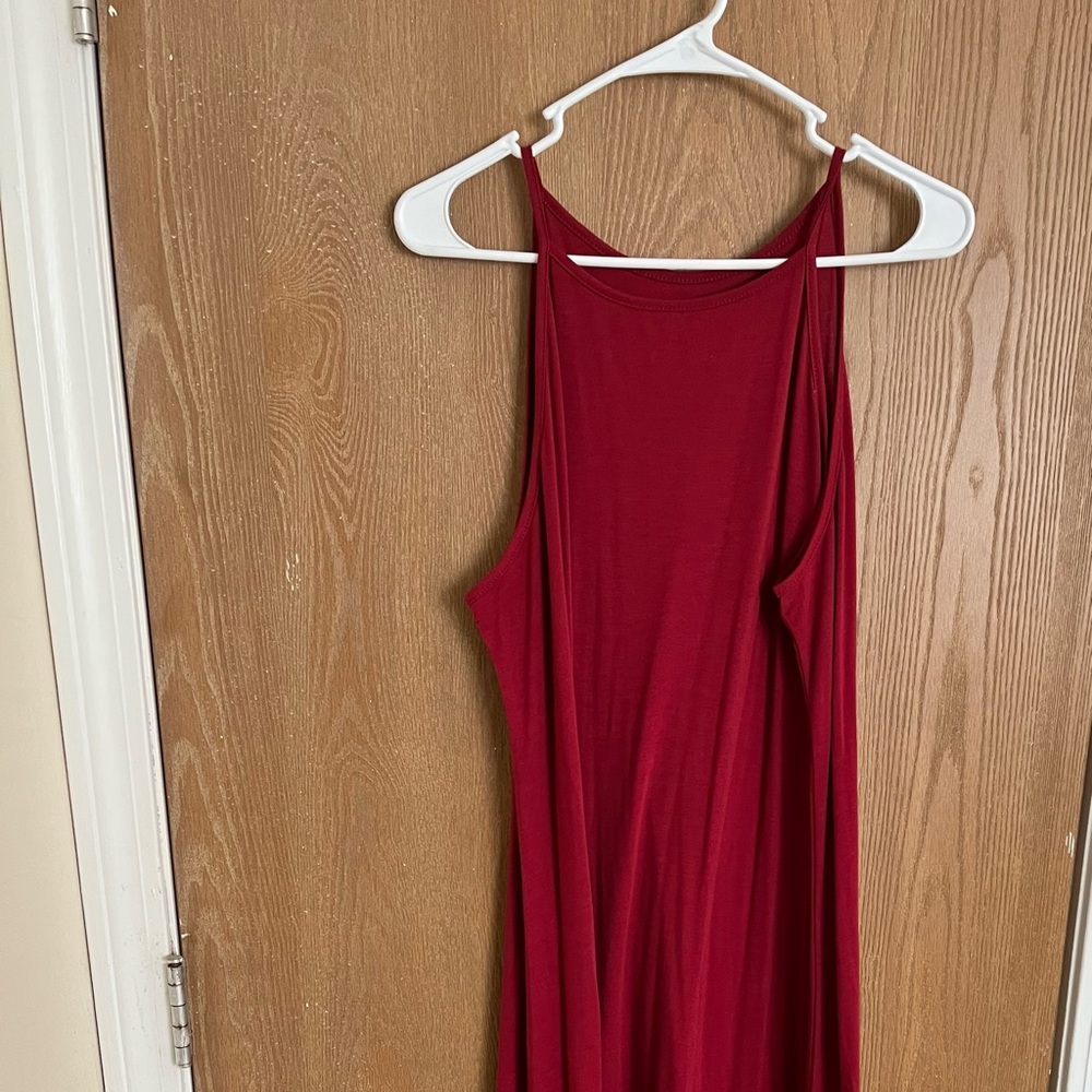 Long maroon maxi dress
